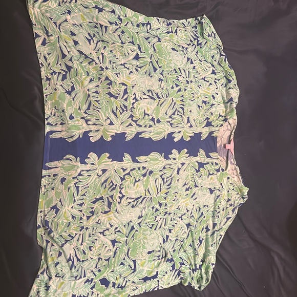 Lilly Pulitzer XL Women … impeccable style and condition - Picture 1 of 4
